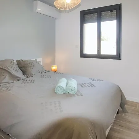 Vakantiehuis Awesome In Puy St Martin Puy-Saint-Martin